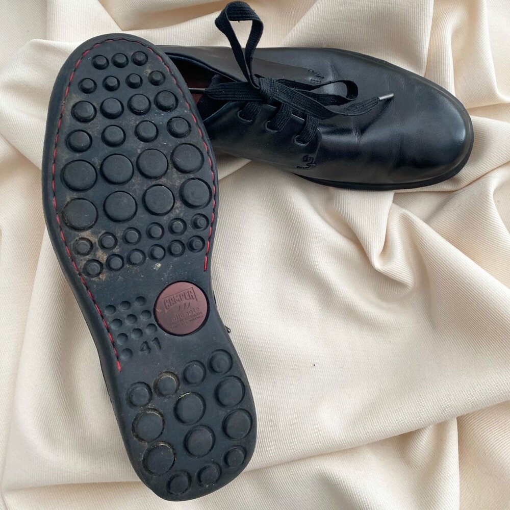Camper Black Oxfords, size 41 (8US/7UK) - Picture 3 of 7